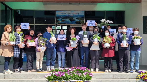  청렴시책의 일환, 청렴메시지 담은 화분 비치