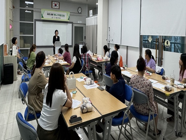 장흥군가족센터 2024년 평생학습 동아리 및 단체 지원사업 라온공방 바느 뜨개교실